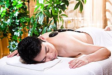 《线条小狗：动物温泉》开启夏日派对，首个季节主题DLC将于7月23日清凉登场